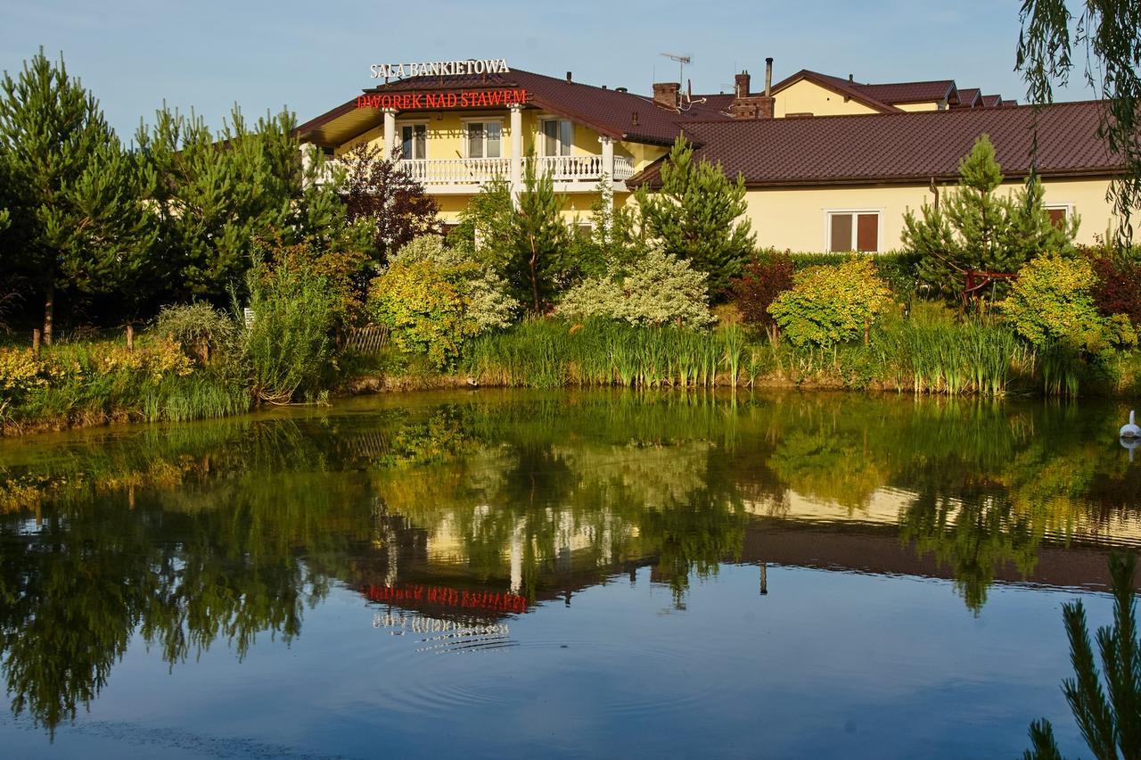 Dworek Nad Stawem & Laznia Piwna Ostrów Mazowiecka Buitenkant foto